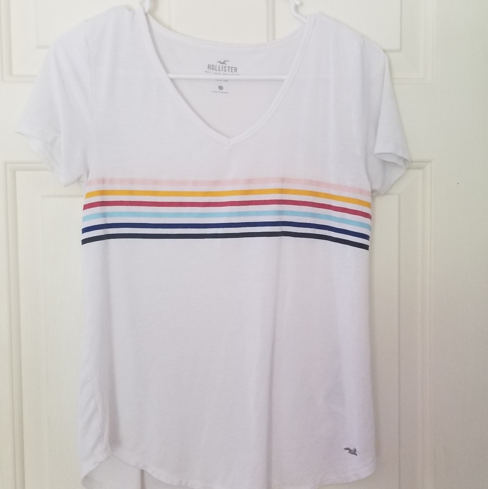 White Hollister tee